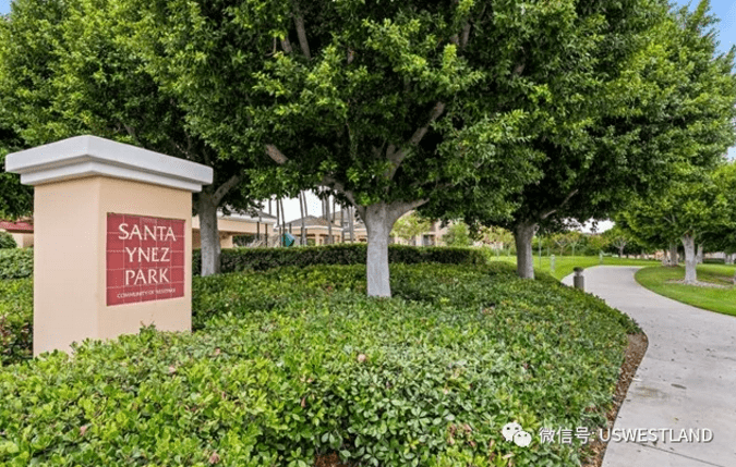 关于今夜德甲传出新动向；克里夫兰骑士复出首秀；管理层表态——管理层满意；临场指挥获称赞的信息